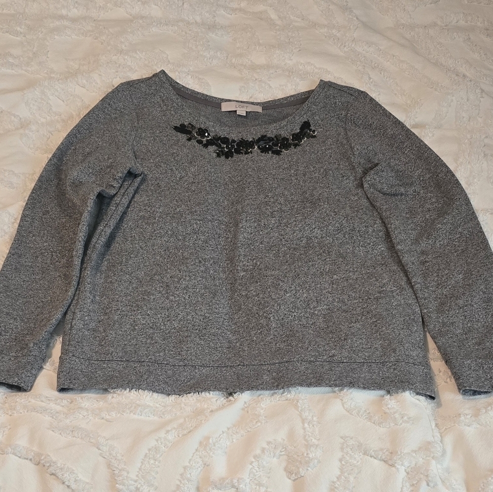The Loft Women's Embellished Relaxed Longsleeve Top, Size M (1205)